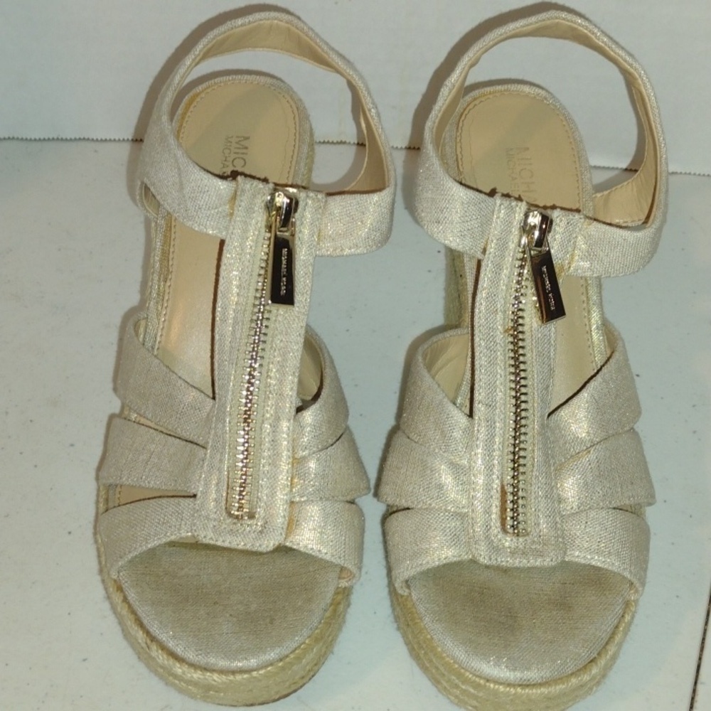 Michael Michael KorsBerkley Wedge Sandals size 6m